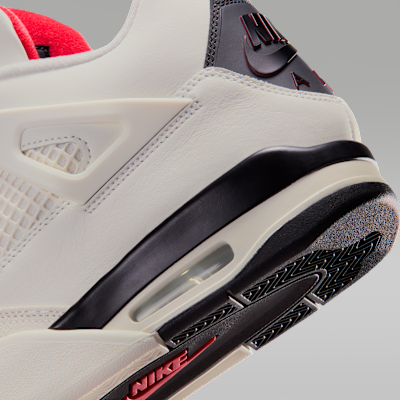 Air Jordan 4 Retro "Flight Club"