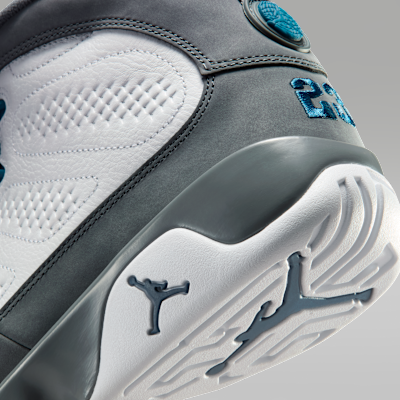 Air Jordan 9 Retro "Flint Grey and French Blue"