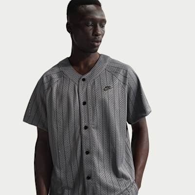 Nike Sportswear Club