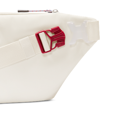 Nike Elemental Premium LNY