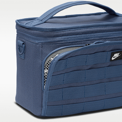 Nike Sportswear Plus