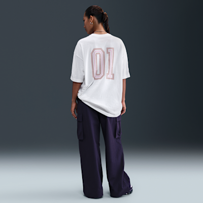 Nike Sportswear Essentials